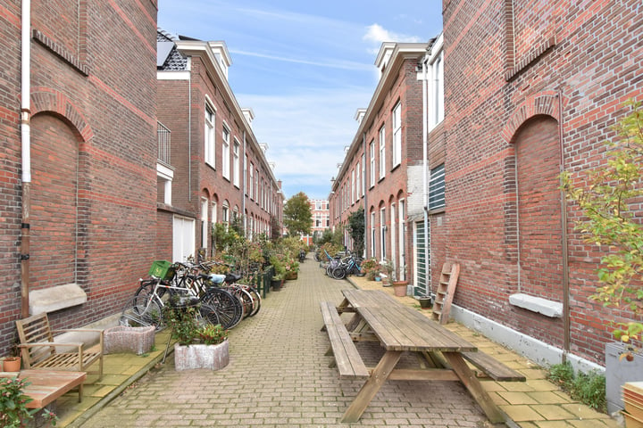 Bekijk foto 5 van IJmuidenstraat 116