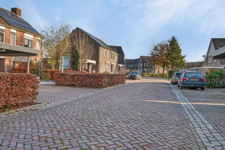 Foto 4 van Lange Weide 7