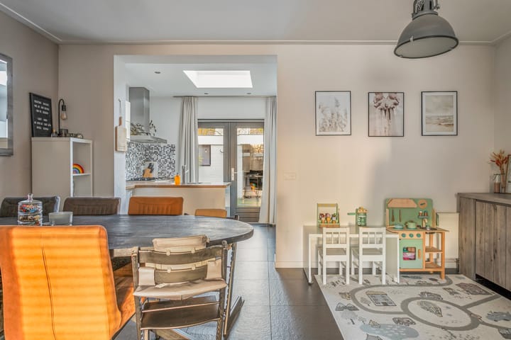 Foto 13 van Lange Weide 7