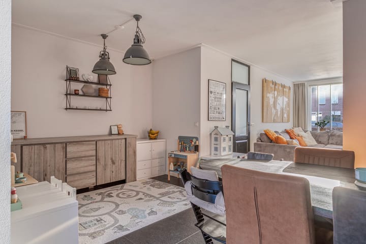 Foto 17 van Lange Weide 7