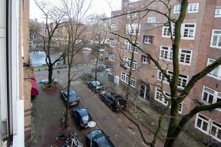 View photo 19 of Berkelstraat 6-3