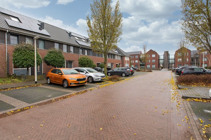 Bekijk foto 30 van Keltenstraat 21