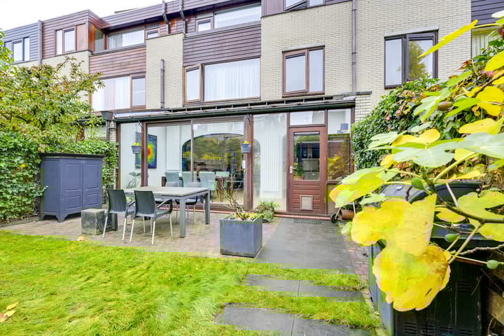 Foto 21 van Valkeniersborch 18