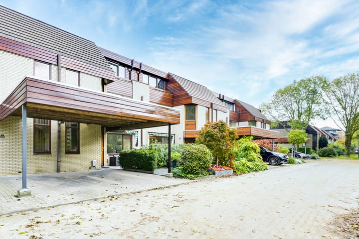 Foto 43 van Valkeniersborch 18