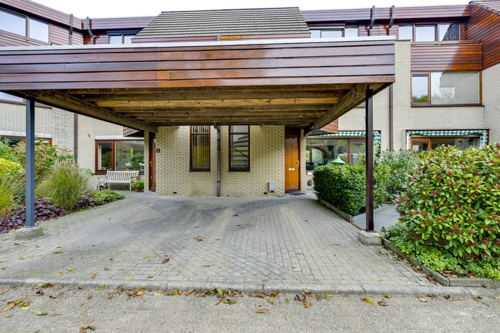 Foto 44 van Valkeniersborch 18