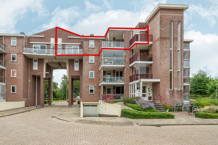 Photo 1 of Jan Brinkhoffplantsoen 56