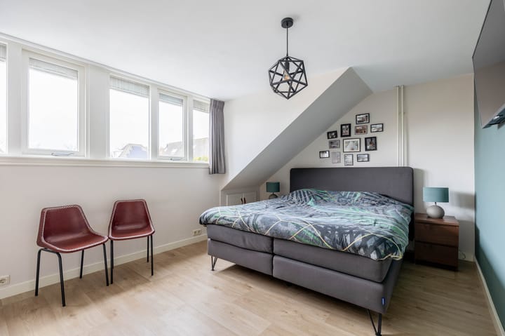 Foto 17 van Bizetstraat 21