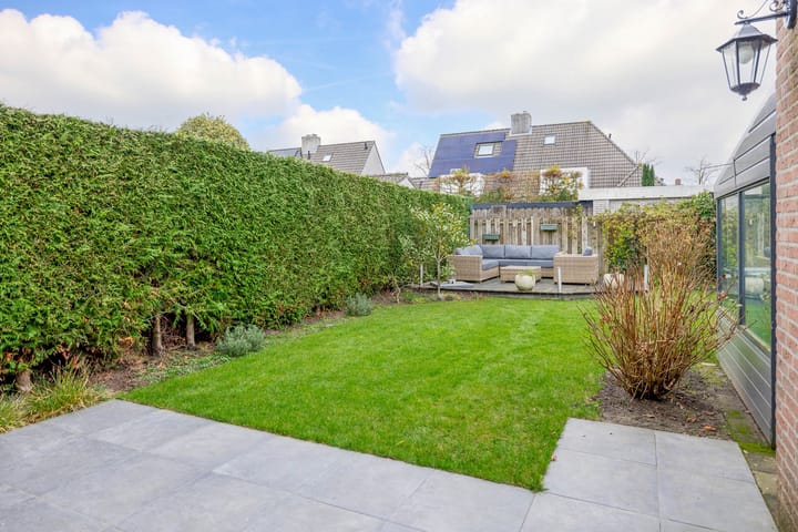 Foto 30 van Bizetstraat 21