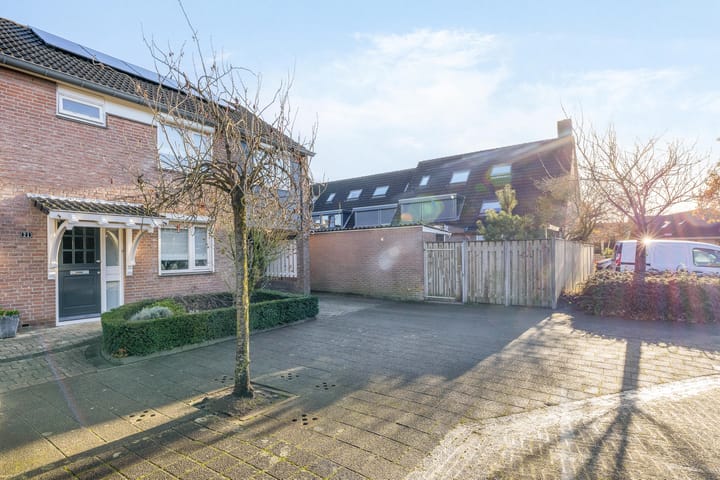 Foto 34 van Bizetstraat 21