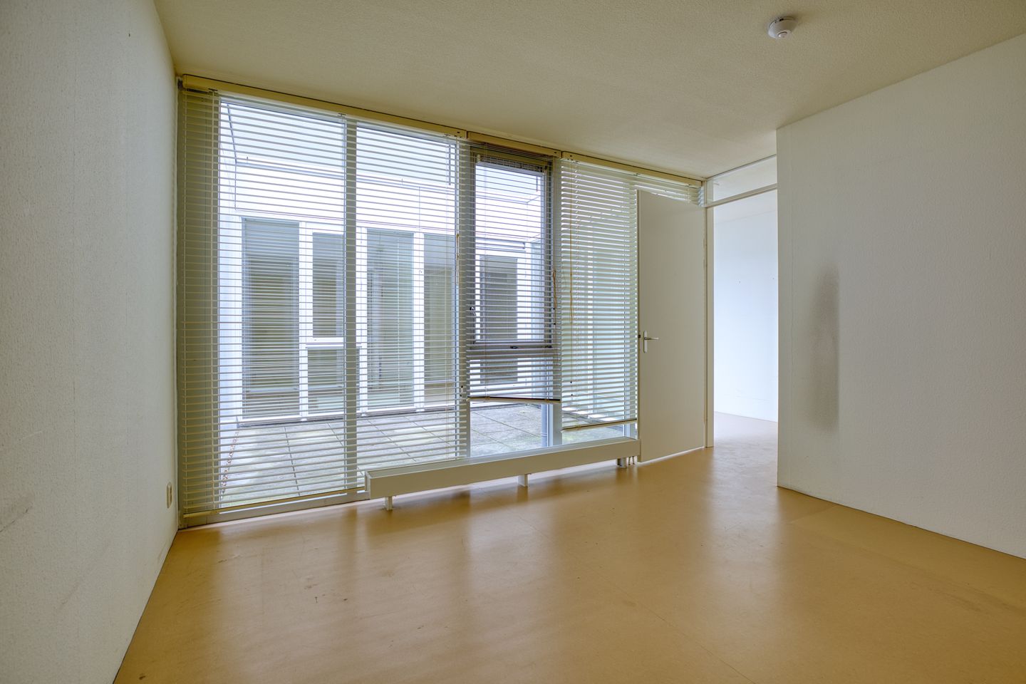 Photo 14 of Bouwe Landlaan 18