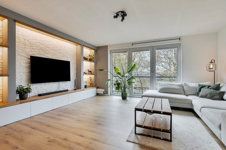 Photo 7 of Pandora 33