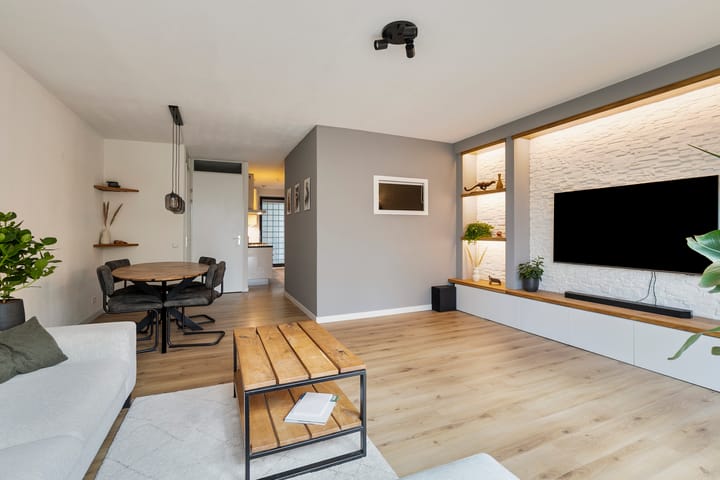 Photo 8 of Pandora 33