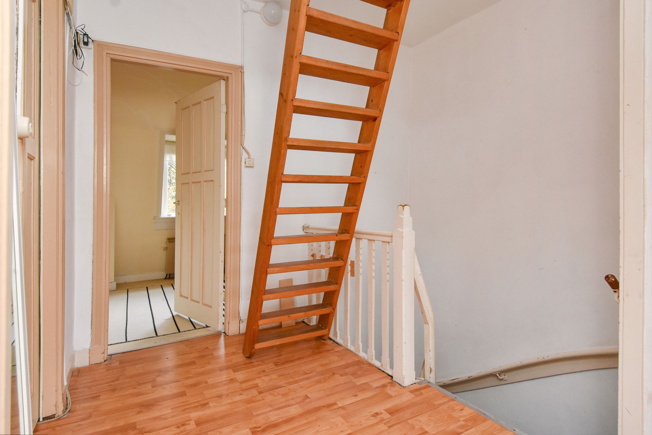 Foto 15 van Nachtegaalplein 8