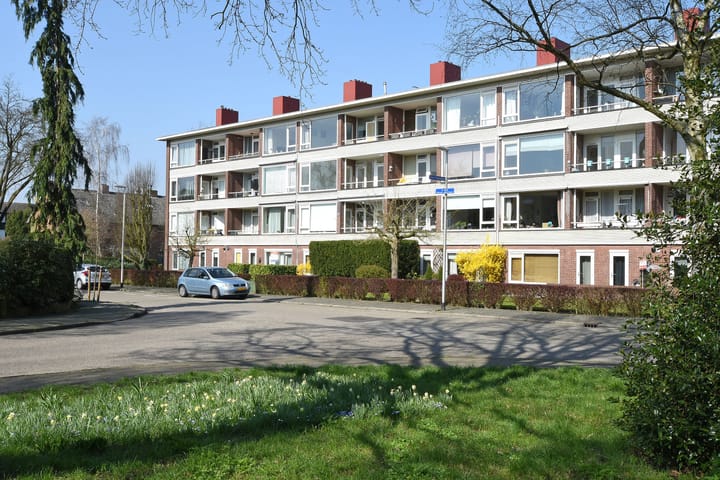 Foto 2 van Aagje Dekenlaan 78