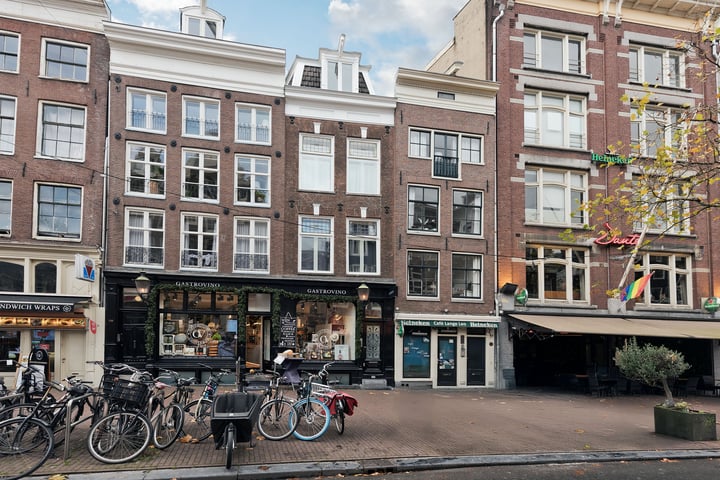 Bekijk foto 1 van Spuistraat 328-1