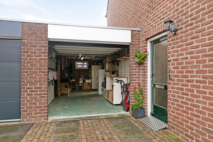 Foto 41 van De Schone Waardin 8