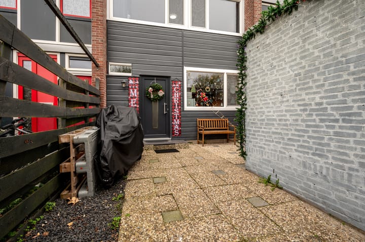 Foto 2 van Steile Bank 8