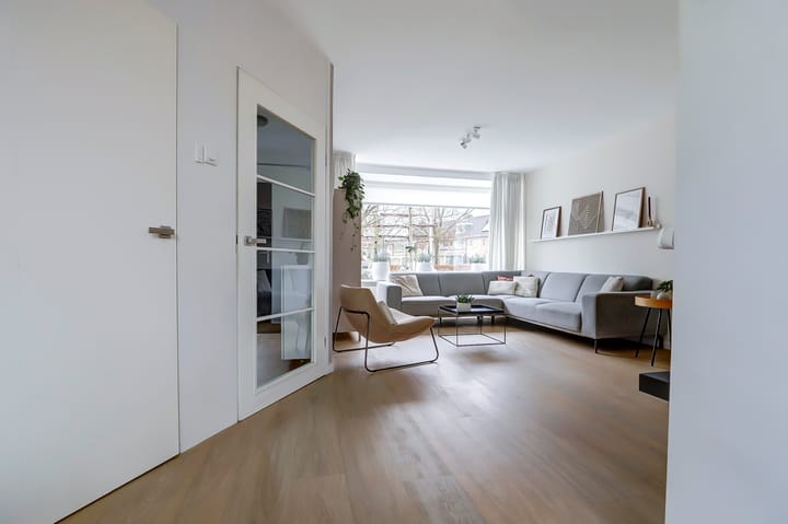 Photo 4 of Mauritsstraat 34