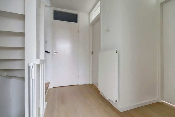 Photo 35 of Mauritsstraat 34