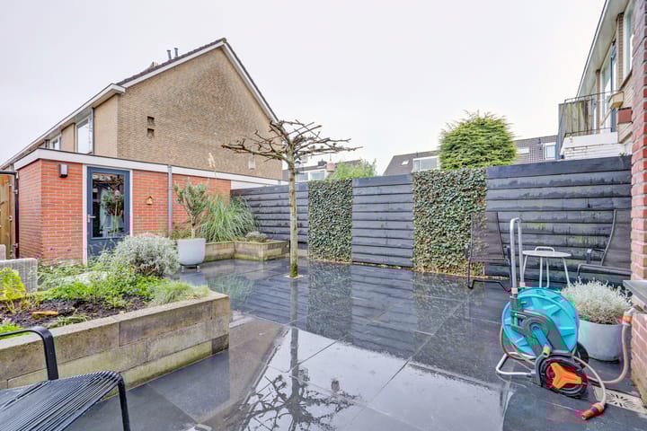 Photo 43 of Mauritsstraat 34