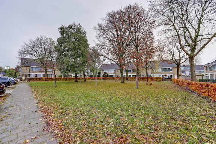 Photo 49 of Mauritsstraat 34