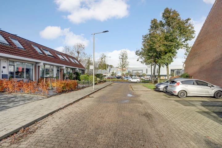 Bekijk foto 4 van Herkenboschstraat 10