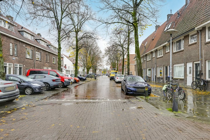 Bekijk foto 31 van Edisonstraat 27