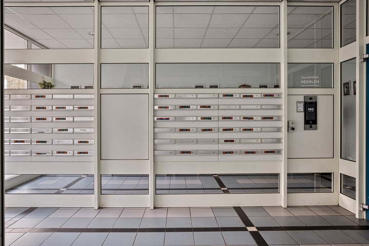 Foto 6 van Burg. van Grunsvenplein 117