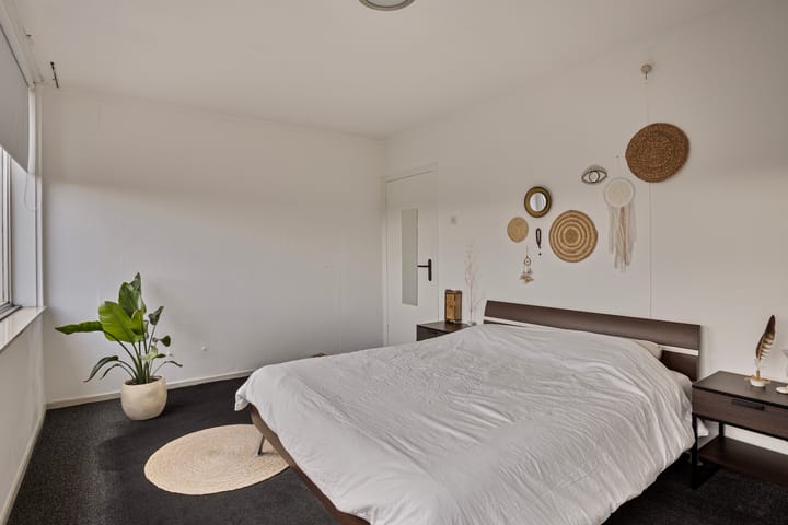 Foto 24 van Burg. van Grunsvenplein 117