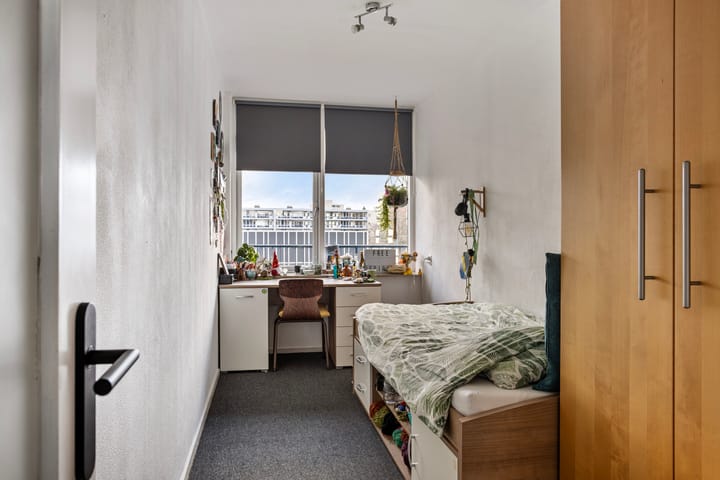 Foto 25 van Burg. van Grunsvenplein 117