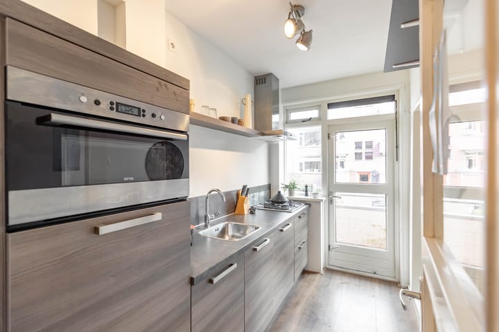 Foto 3 van Frans van Mierisstraat 38