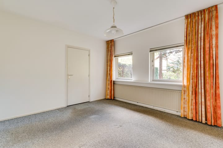 Foto 11 van Willem Alexanderlaan 1