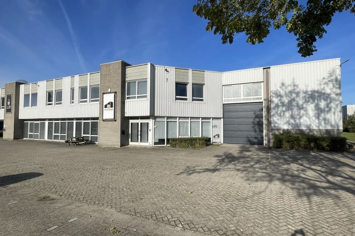 Vlotbrugweg 10, Almere