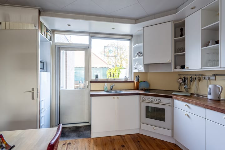 Foto 11 van Bloemenlaan 84