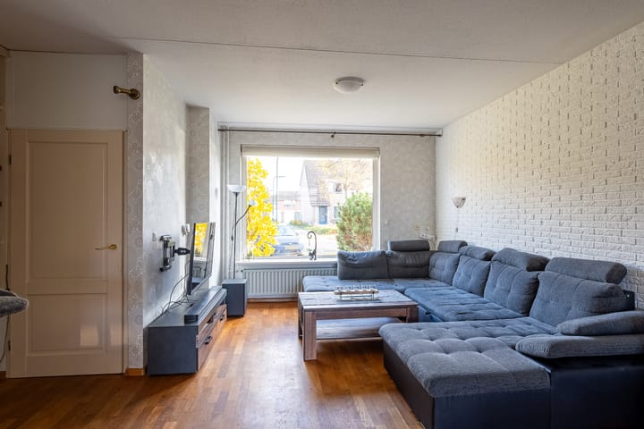 Foto 10 van Bloemenlaan 82