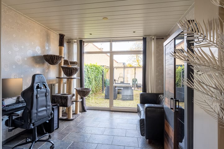 Foto 12 van Bloemenlaan 82