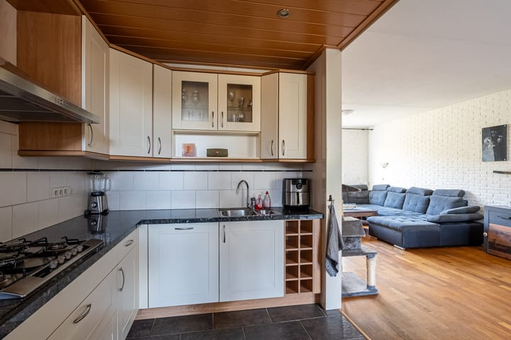 Foto 14 van Bloemenlaan 82