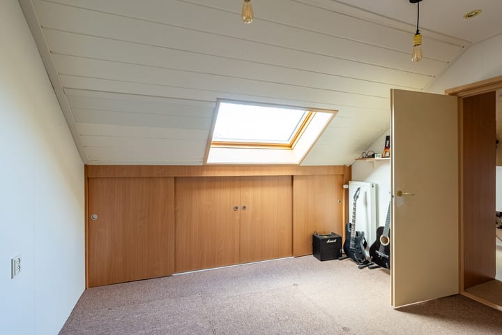 Foto 30 van Bloemenlaan 82