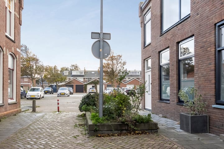 Foto 3 van Emmastraat 1