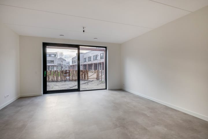 Foto 7 van Guusje Nederhorststraat 25