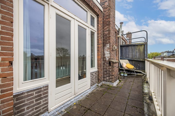 Foto 32 van Obrechtstraat 18-BS