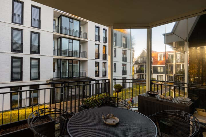 Foto 16 van Dokter de Voslaan 9