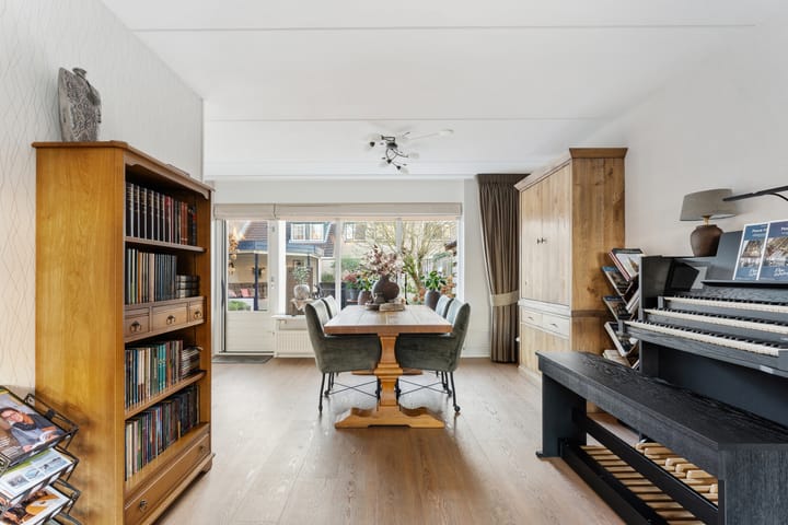 Foto 10 van Steur 39