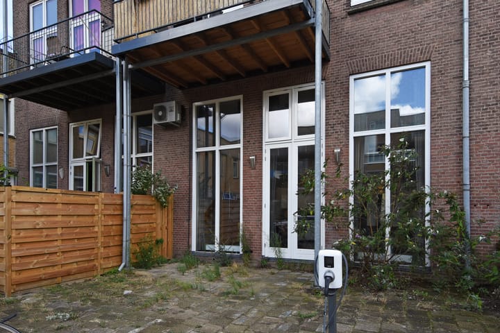 Foto 32 van Stortenbekerstraat 207