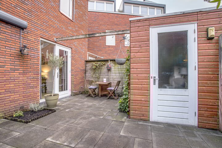 Foto 24 van Van Eesterenstraat 23