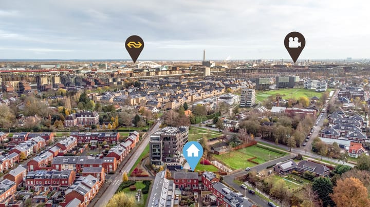 Foto 30 van Van Eesterenstraat 23