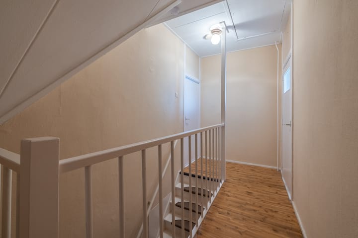 Foto 24 van Pathmosplein 9