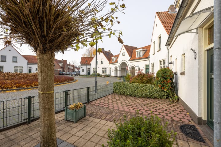 Foto 34 van Pathmosplein 9