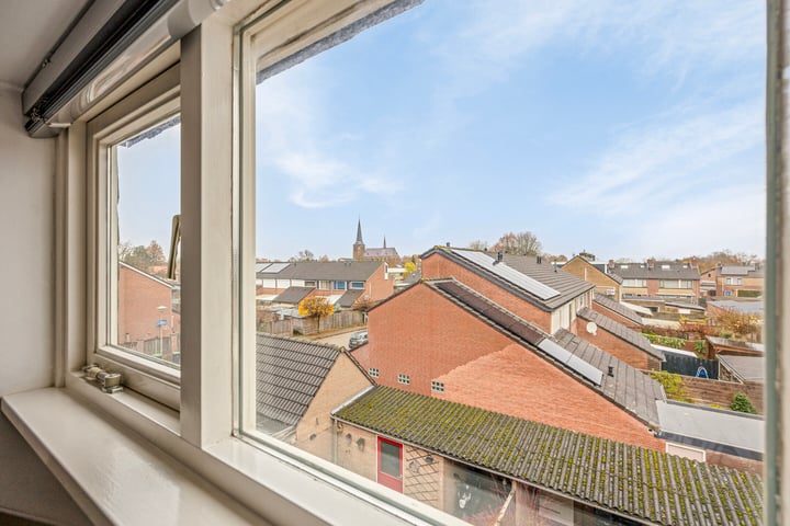 Bekijk foto 33 van Wassenbergstraat 29