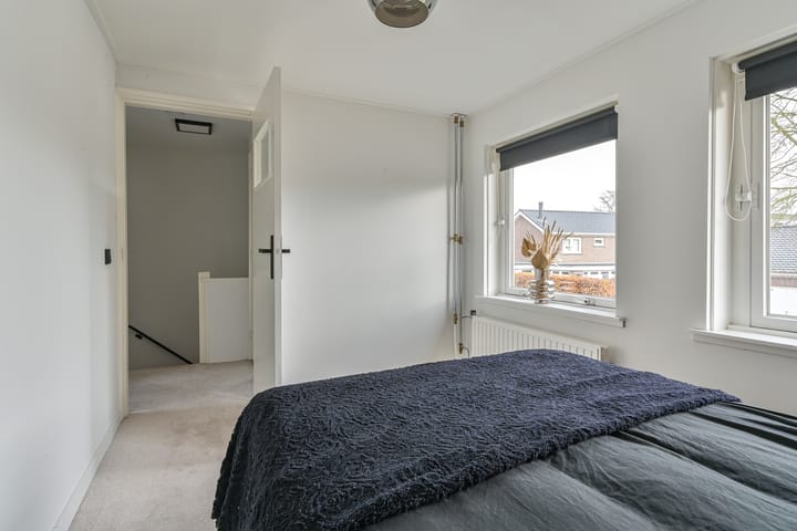 Foto 25 van Herman Bavinckstraat 4